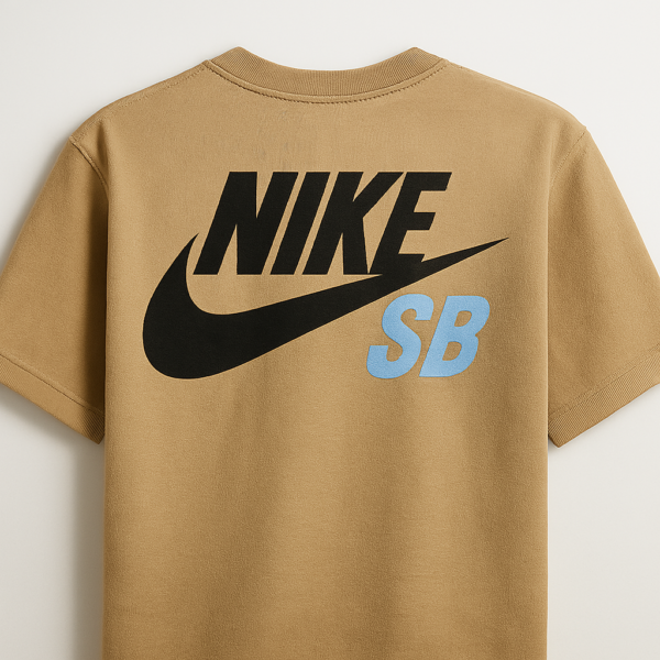 CAMISETA OVERSIZED NIKE SB BEGE - Imagem 2